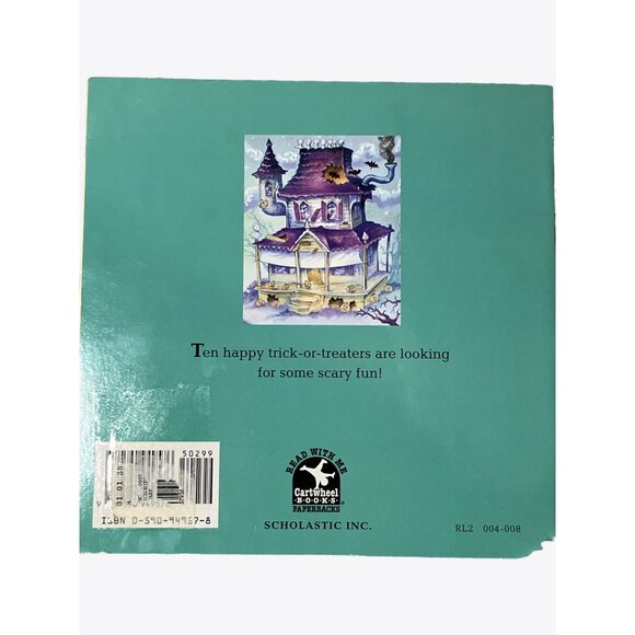 Children's HalloweenThemed Books Bundle of 4 - Picture 7 of 13